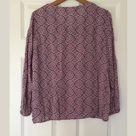 LOGG. H&M. Purple Printed Top. Size 12 - Picture 4 of 4
